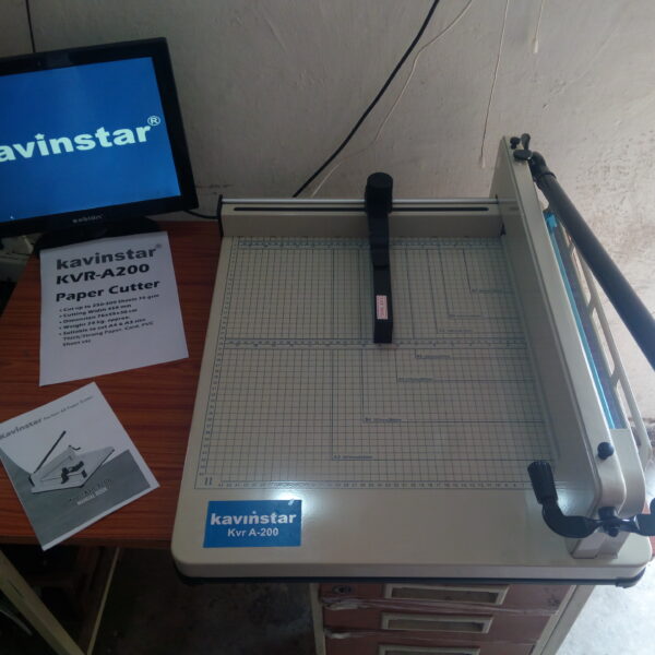 Kavinstar KVR-A200 Manual Paper Cutting Machine (Cutting Capacity - 350 sheets/70gsm)